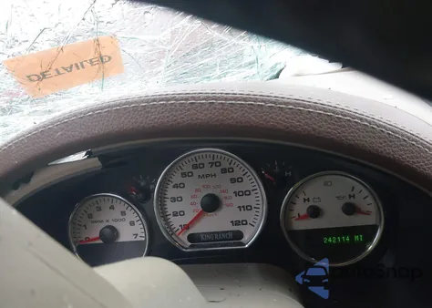 2005 Ford F-150 Fx4/Lariat/Xlt z USA, uszkodzony, nr VIN 1FTPW14555KF11160